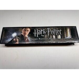 The Noble Collection Harry Potter Wand with Illuminating Tip Light Up NN8028